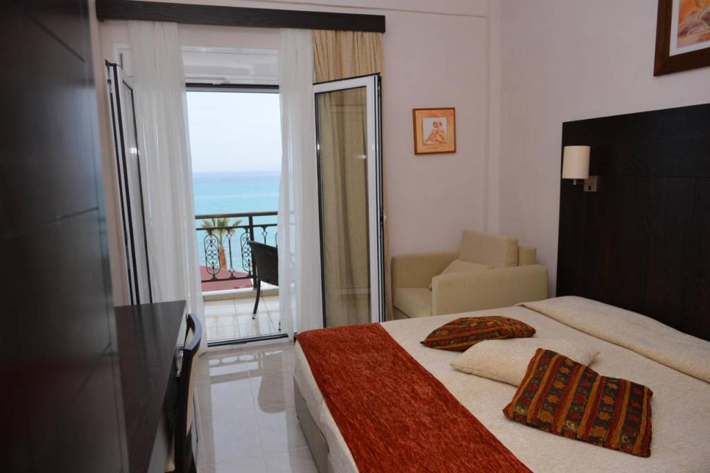 GRANDOTEL HANIOTI 4 ★-_