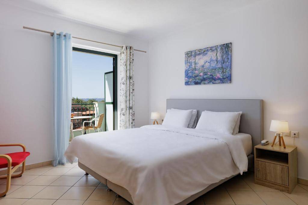 CENTURY RESORT HOTEL 4★