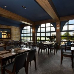 THE ROYAL GRAND HOTEL 3★