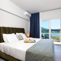 THE ROYAL GRAND HOTEL 3★