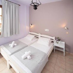 ALEXANDRA RESORT APARTMENTS 3★