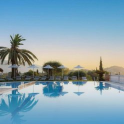 PARADISE HOTEL CORFU 3★