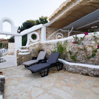 PONTIKONISI HOTEL 3★