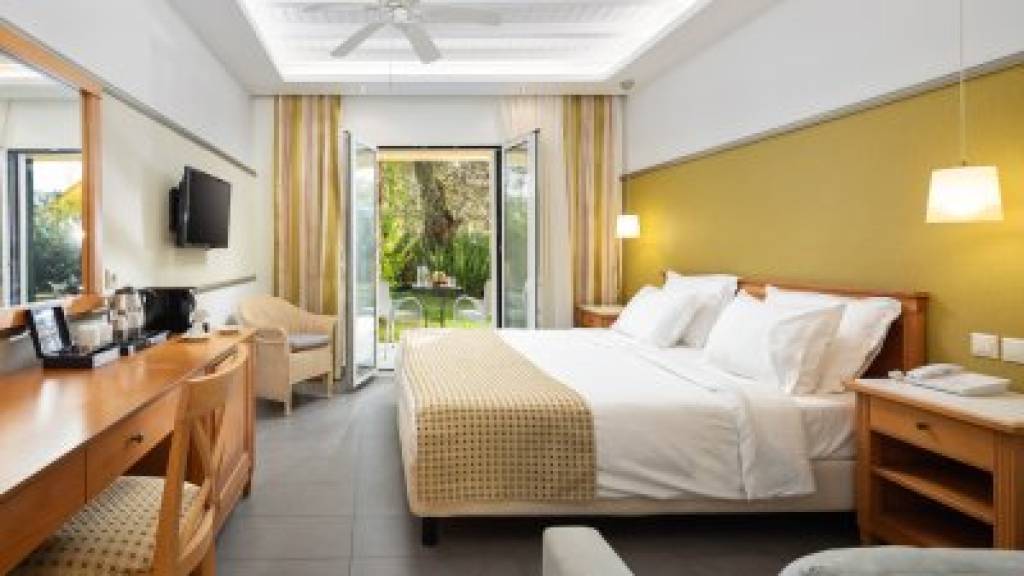 SENTIDO APOLLO PALACE 5★