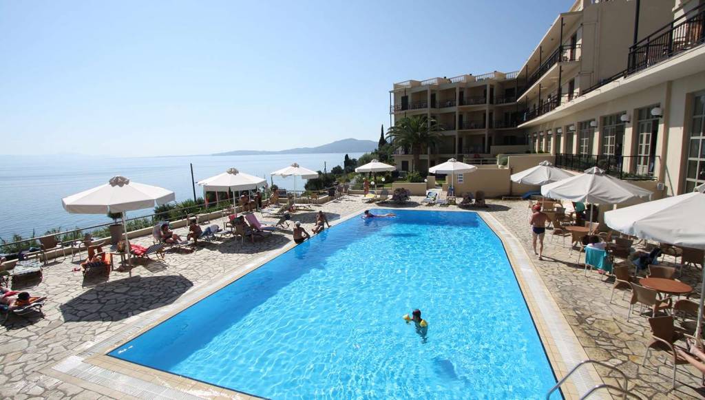 BELVEDERE HOTEL 3★