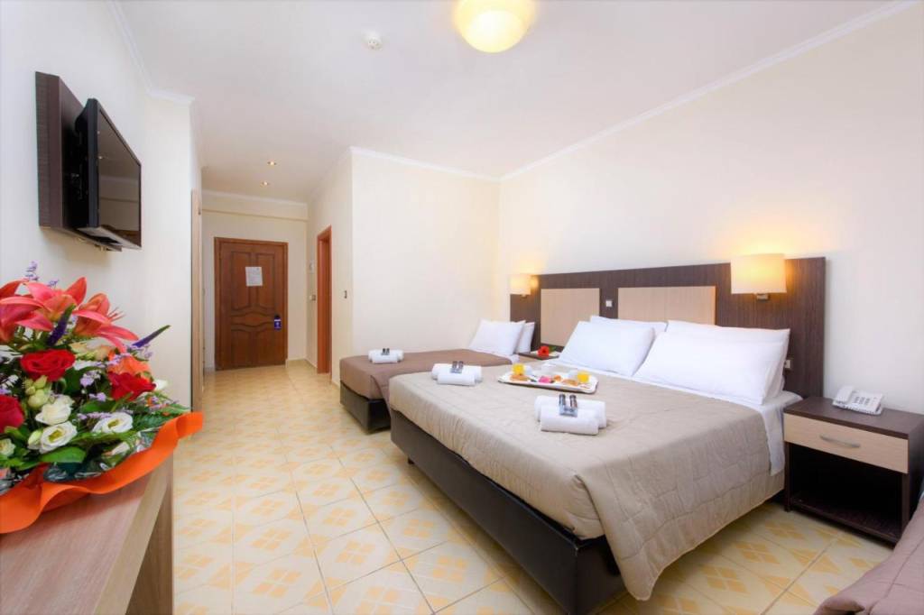 MAGNA GRAECIA HOTEL 4 ★-_