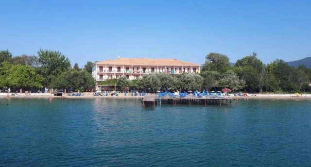 DASSIA BEACH HOTEL 2★