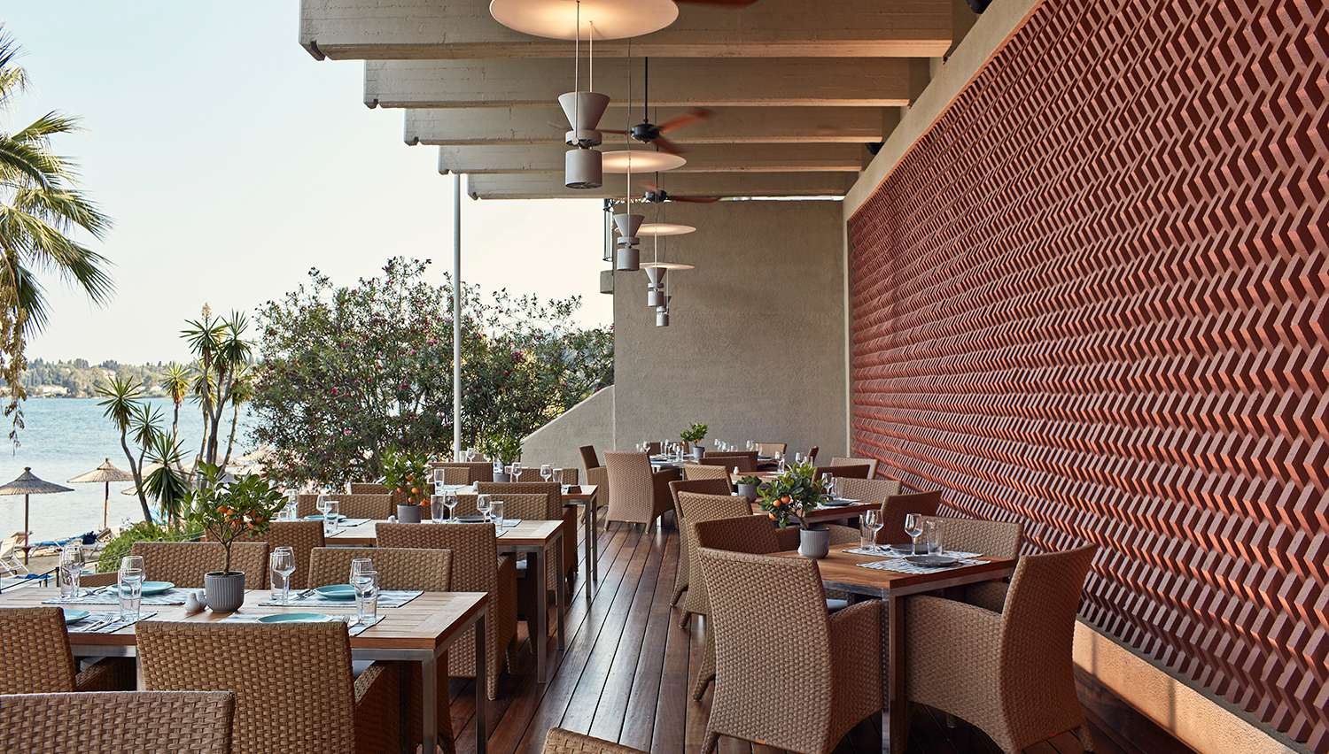 KONTOKALI BAY RESORT & SPA 5★