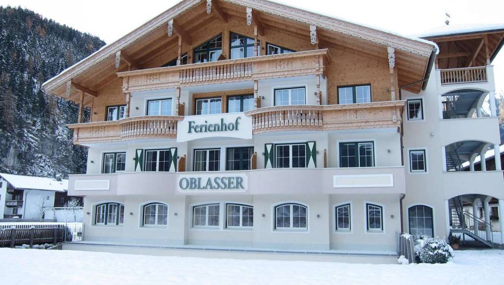 OBLASSER FERIENHOF (MAYRHOFEN) APTS 4★