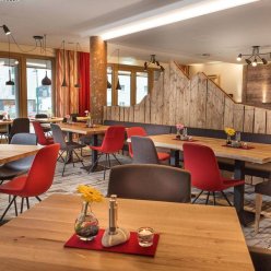 ALPENPARKS HOTEL & APARTMENT CENTRAL 4★ 