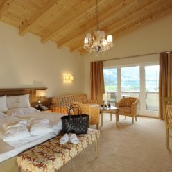 ZILLERTALERHOF HOTEL (MAYRHOFEN) 4★