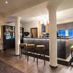 TWO TIMEZ HOTEL ZELL AM SEE 4★