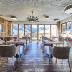 ALPENPARKS HOTEL & APARTMENT SONNLEITEN SAALBACH 4★