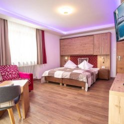 PATRICIA PENSION (KAPRUN) PENS 3★