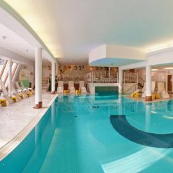 CRYSTAL GARTENHOTEL (FUEGEN) 4 ★