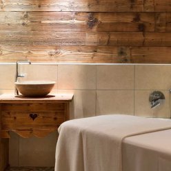 UNTERMUELLNERGUT LANDHOTEL (DORFGASTEIN) 4 ★