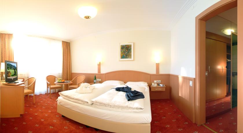 JOHANNESBAD HOTEL PALACE (BAD HOFGASTEIN) 4 ★