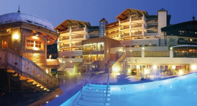 ALPINE PALACE HOTEL 5★
