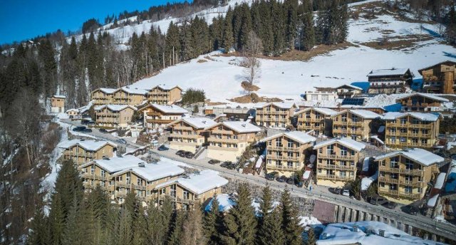 ALPENPARKS APARTMENT & FERIENRESORT REHRENBERG (VIEHHOFEN) 4★