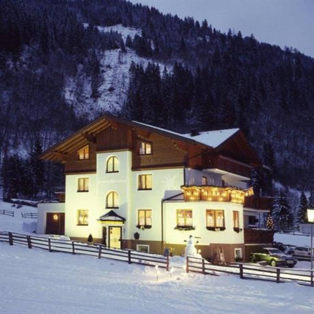 GRATZ GAESTEHAUS (DORFGASTEIN) SPECIAL CAT. 4★