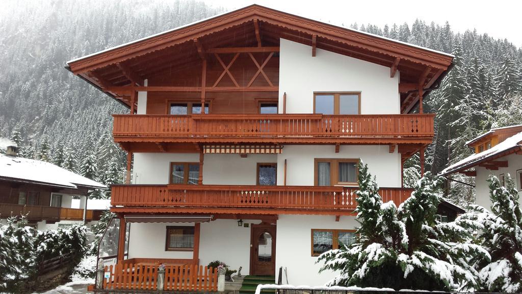 SCHWEMBERGER PENSION (MAYRHOFEN) SPECIAL CAT. 2★