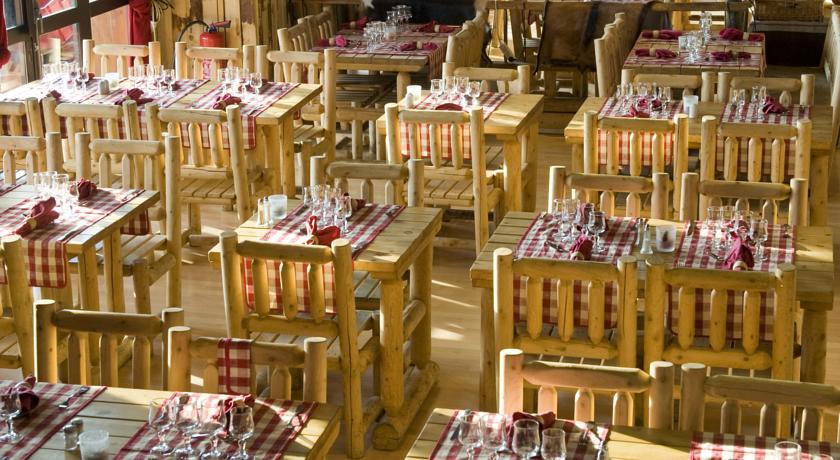 RESIDENCE LES CONSTELLATIONS 3★ (ski-in) (netālu no pacēlāja)