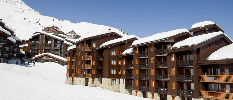 RESIDENCE LES CHALETS DES AROLLES 3★ (netālu no pacēlāja)