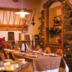 LE SHERPA 3★ (ski-in)