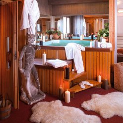 LE SHERPA 3★ (ski-in)