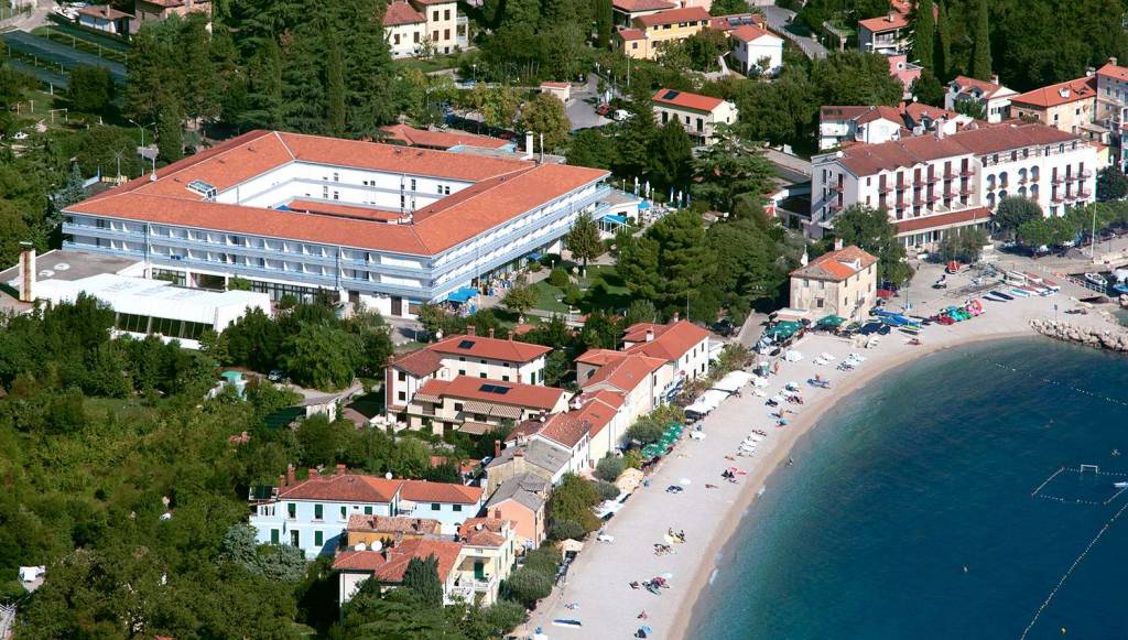 REMISENS HOTEL MARINA 4★