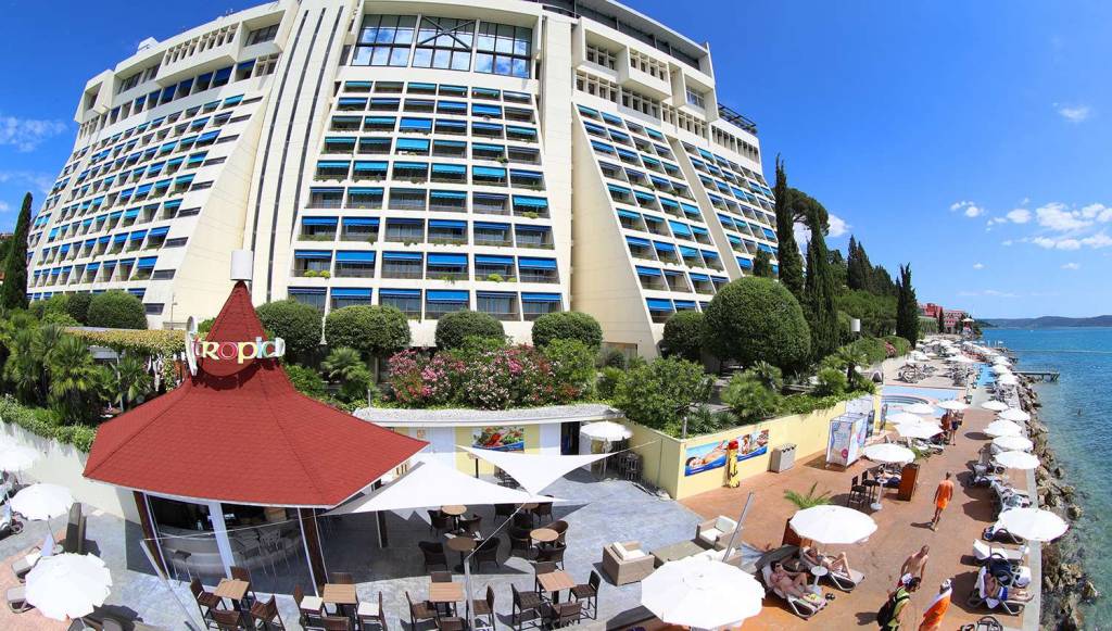 GRAND HOTEL BERNARDIN 5★