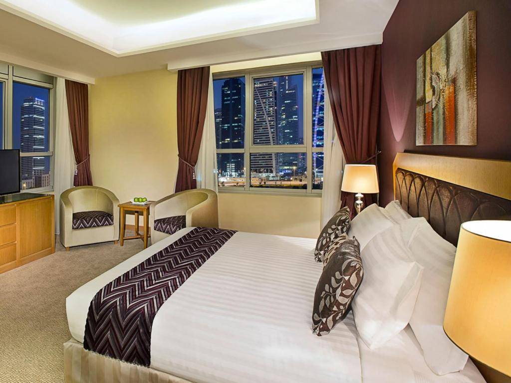 ARMADA AVENUE HOTEL, JUMEIRAH LAKE TOWERS 4★