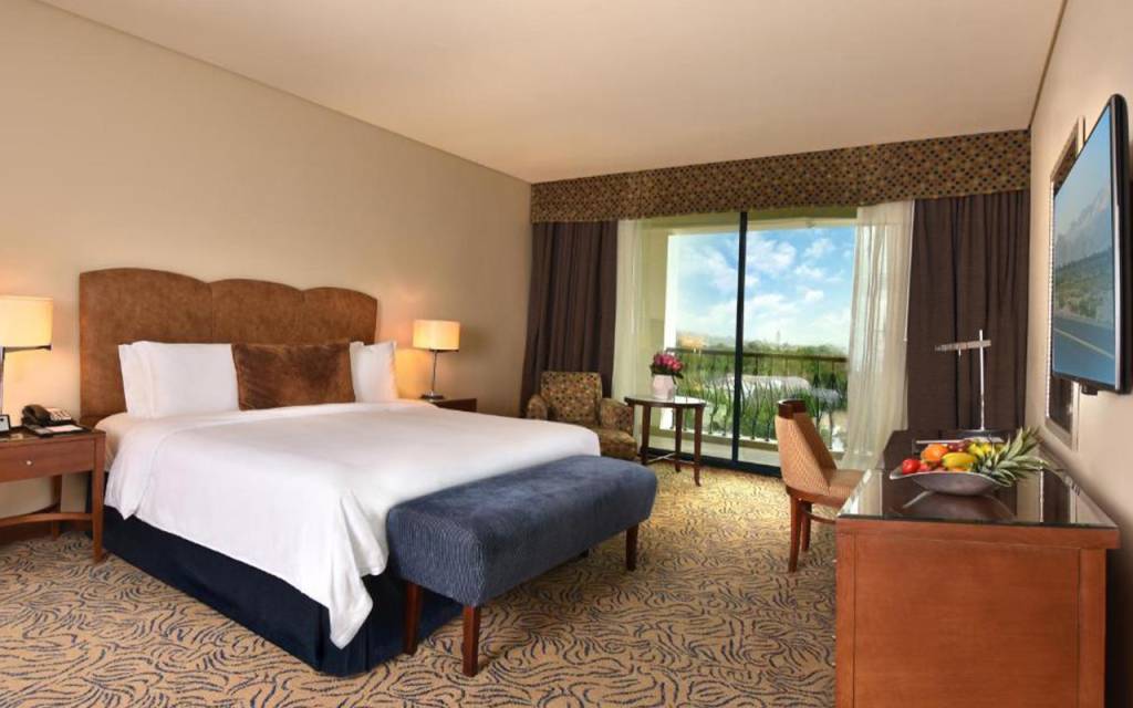 AL AIN ROTANA HOTEL 5★