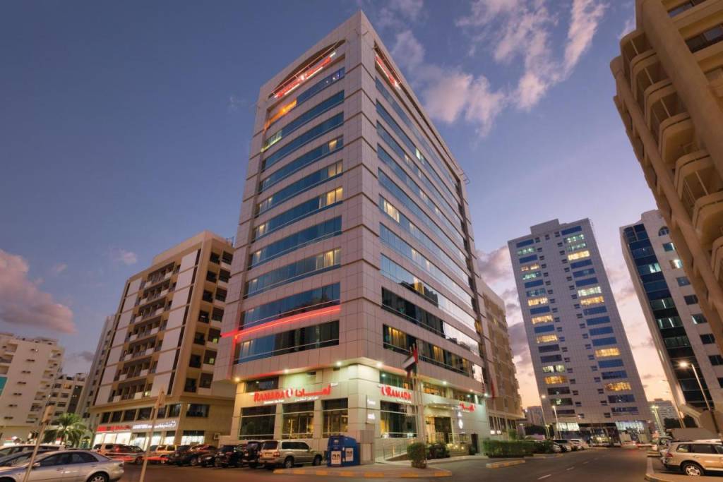 RAMADA BY WYNDHAM DOWNTOWN ABU DHABI 4★