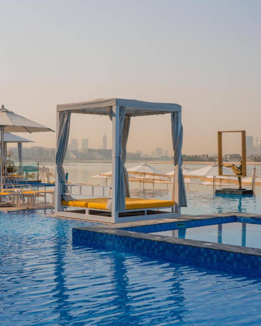 C CENTRAL RESORT 5★