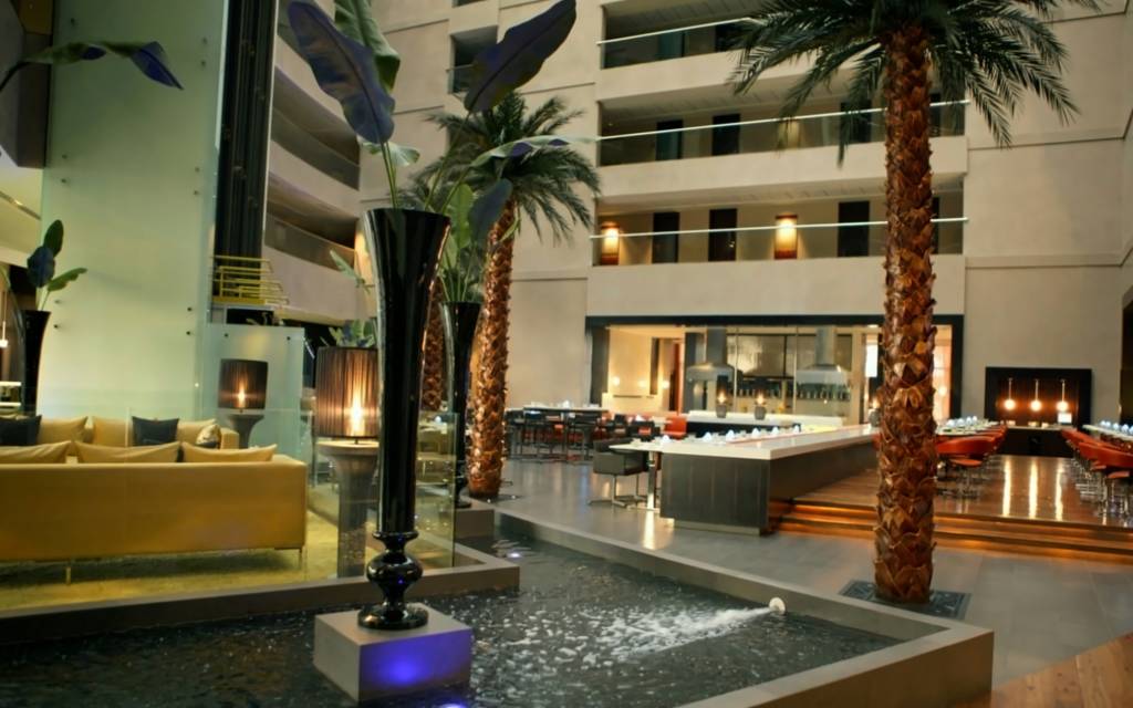 CENTRO SHARJAH BY ROTANA 4★