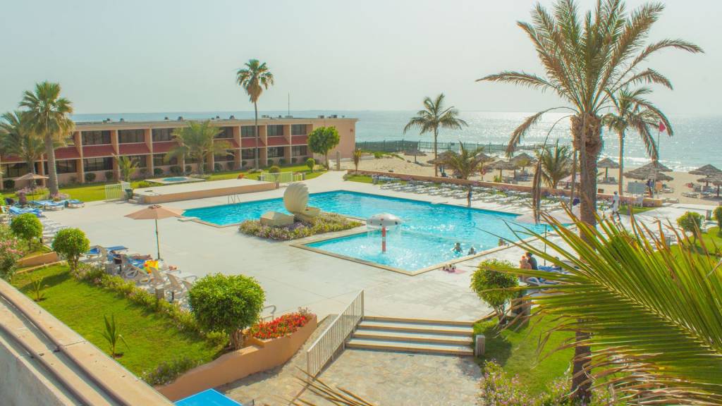 LOU LOU A BEACH RESORT 3★