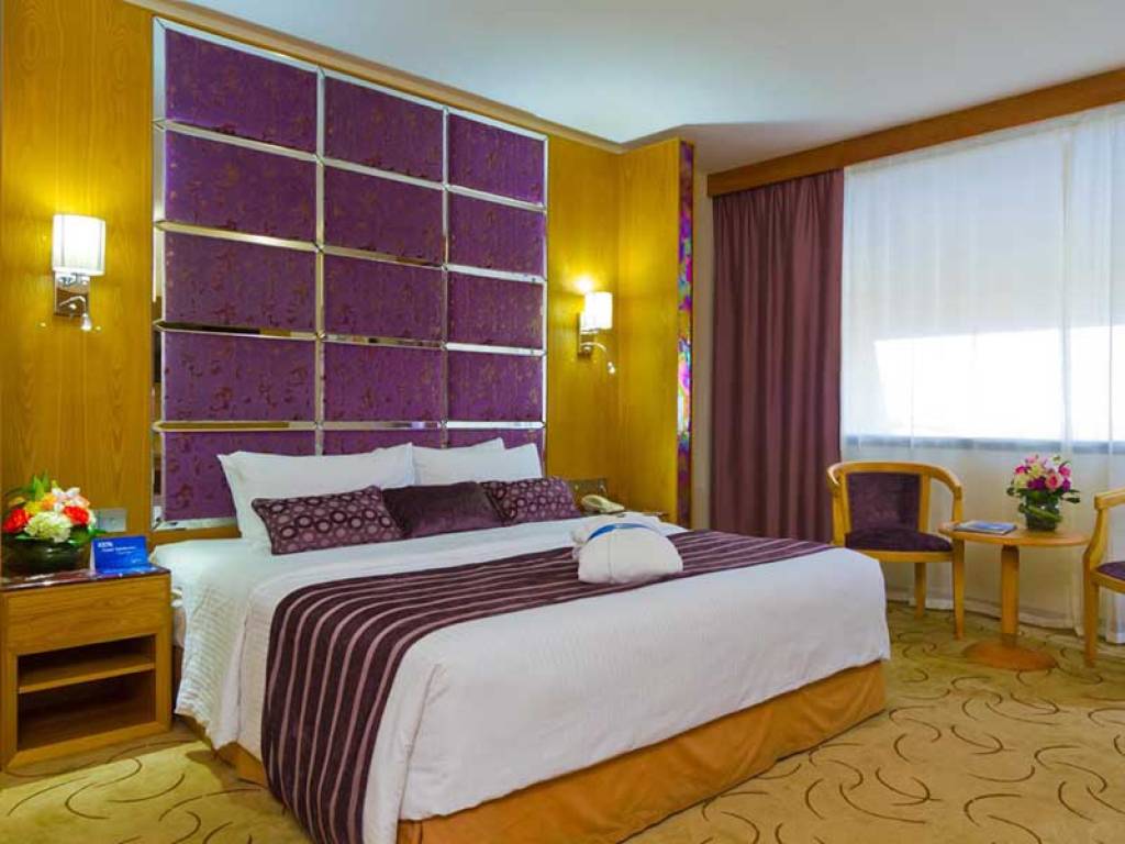 RADISSON BLU RESORT SHARJAH 4★