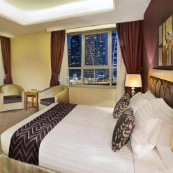 ARMADA AVENUE HOTEL, JUMEIRAH LAKE TOWERS 4★