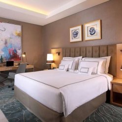 GRAND COSMOPOLITAN HOTEL 5★