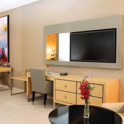 GRAND COSMOPOLITAN HOTEL 5★