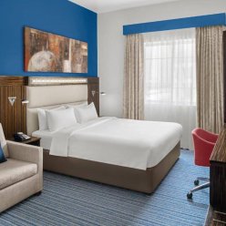 HOLIDAY INN EXPRESS DUBAI, SAFA PARK 3★