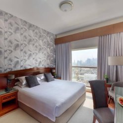 MAJESTIC CITY RETREAT DUBAI 4★