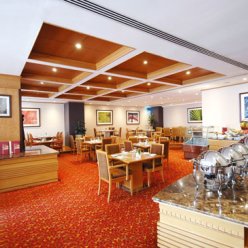 GOLDEN TULIP - AL BARSHA 4★