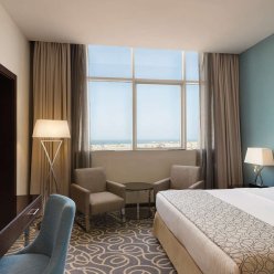 RAMADA ABU DHABI CORNICHE 4★