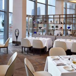 THE ADDRESS DOWNTOWN (2018. gads) 5★