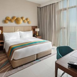 HOLIDAY INN DUBAI AL MAKTOUM AIRPORT 4 ★
