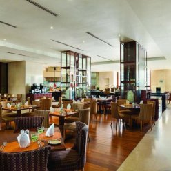 CROWNE PLAZA DUBAI JUMEIRAH 5 ★-_