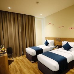 GRAND KINGSGATE WATERFRONT 4★