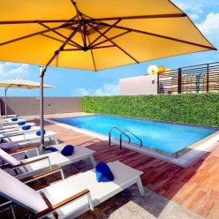 GRAND KINGSGATE WATERFRONT 4★